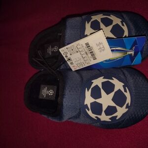 Zara Navy and White Kids Slip-On Moccasins with Soccer Emblem